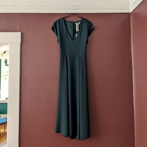 BNWT Aritzia Babaton Hamptons Dress, Size 0 in Scarab
